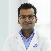 Dr. F.A.A. Mohamed Hoesein Dr. F.A.A. Mohamed Hoesein