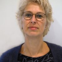 A. van Veen A. van Veen